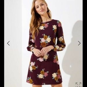Loft Burgundy‎ Floral Cuffed Shift Dress
